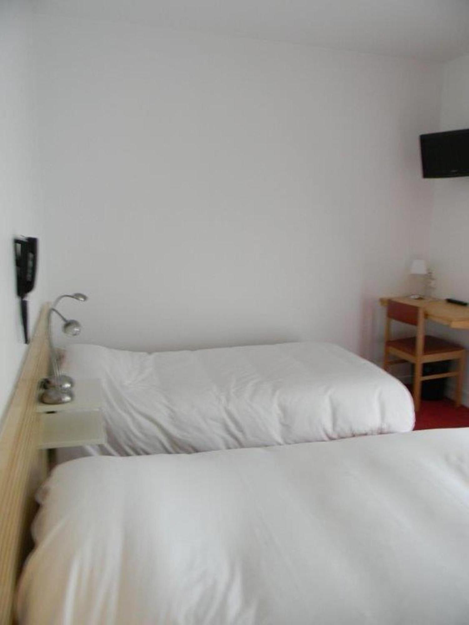 Hotel Chez Pierre D'agos 3*