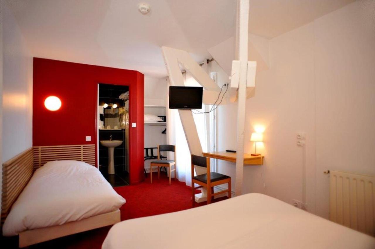 Chez Pierre D'agos Hotel